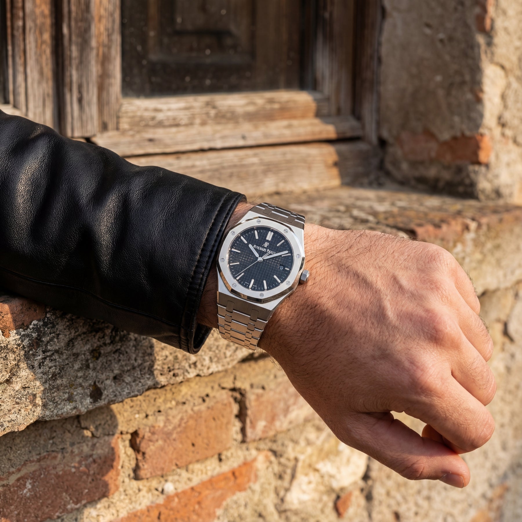 monarch krnno black dial quartz watch lifestyle photo